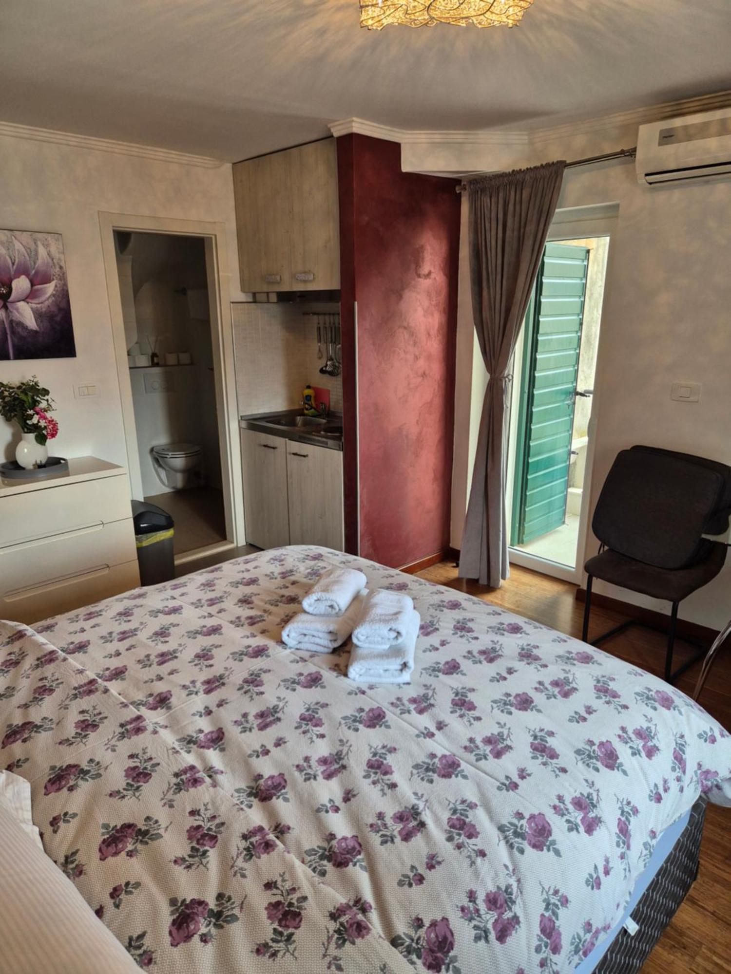 Tomadi Residence Сплит Экстерьер фото