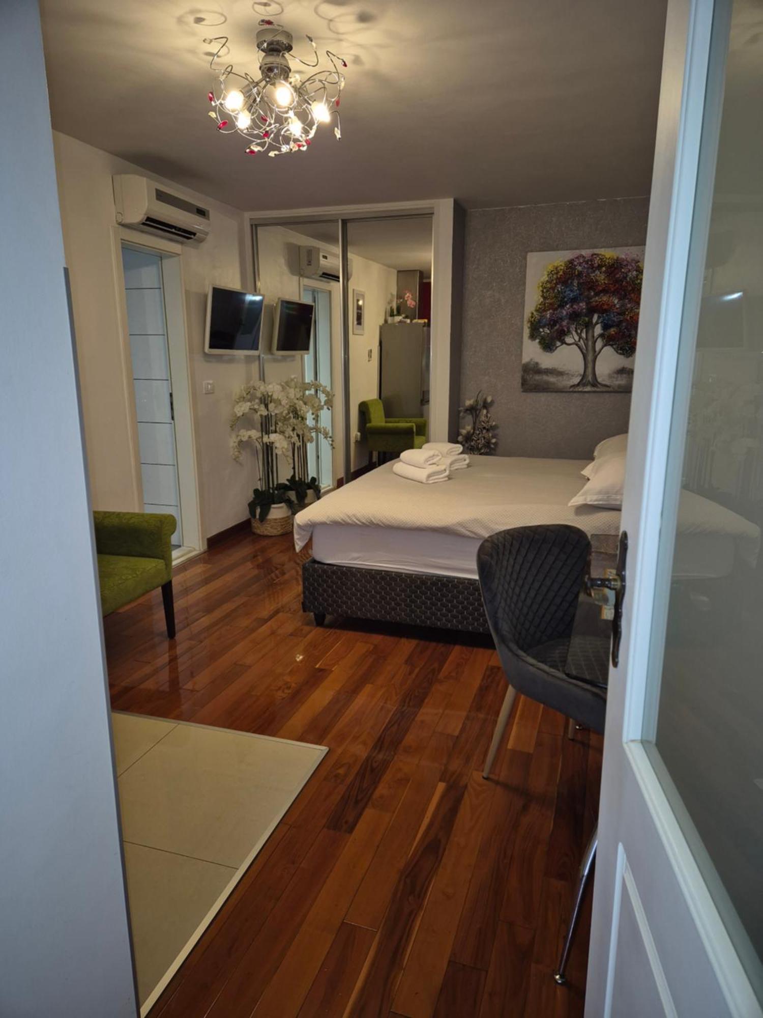 Tomadi Residence Сплит Экстерьер фото